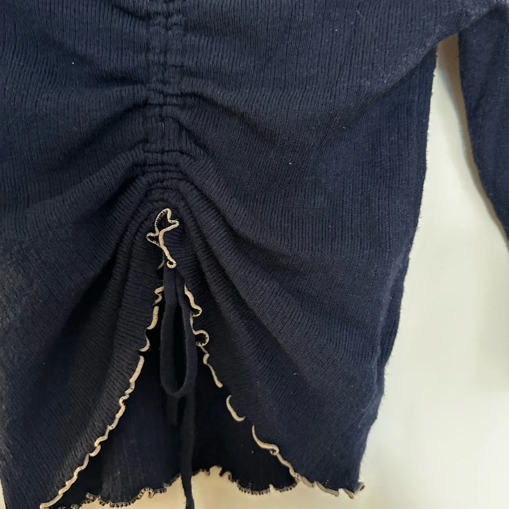 Blue Ruched Knit Top - Picture 3 of 4
